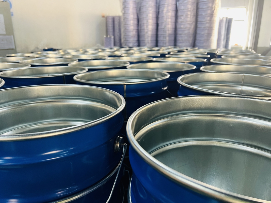 Époxy résistant aux UV liquide visqueux jaune clair sans résine époxy pour l'extérieur