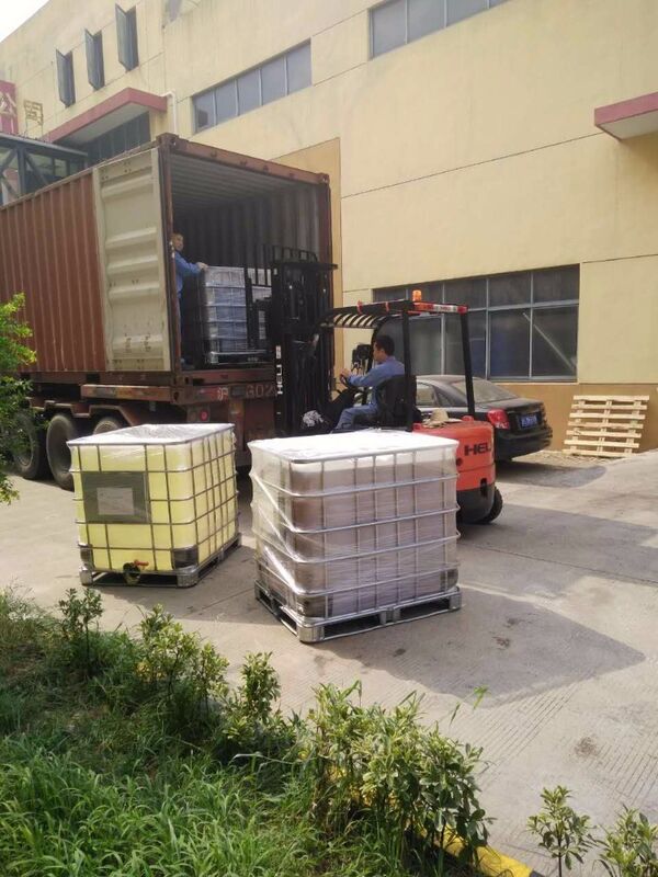 Résine époxy électrique à viscosité de 500 à 1500 MPa·s et résistance diélectrique de 15 à 25 KV/mm