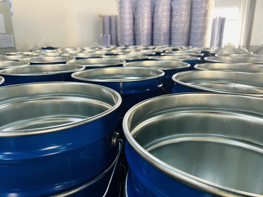 Époxy résistant aux UV liquide visqueux jaune clair sans résine époxy pour l'extérieur
